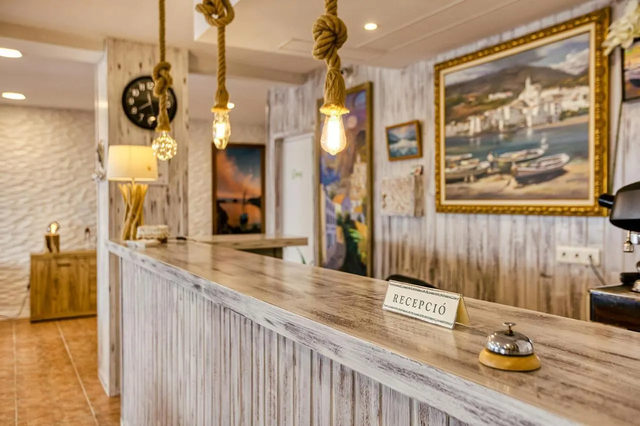 Bed & Breakfast La Fonda Guest House Cadaques