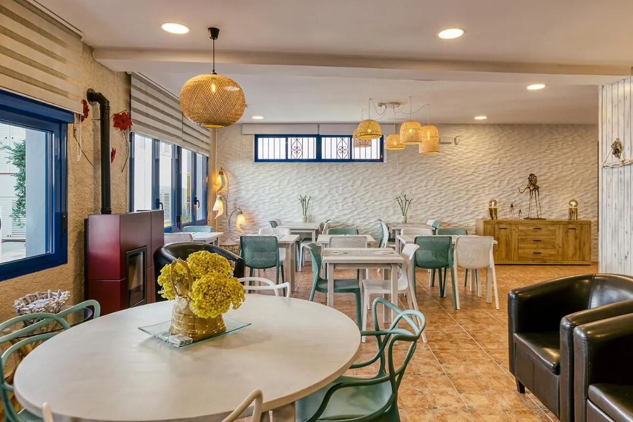 Bed and Breakfast La Fonda Cadaqués 2*,