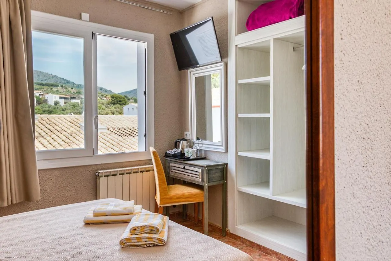 Bed and Breakfast La Fonda Cadaqués Spagna