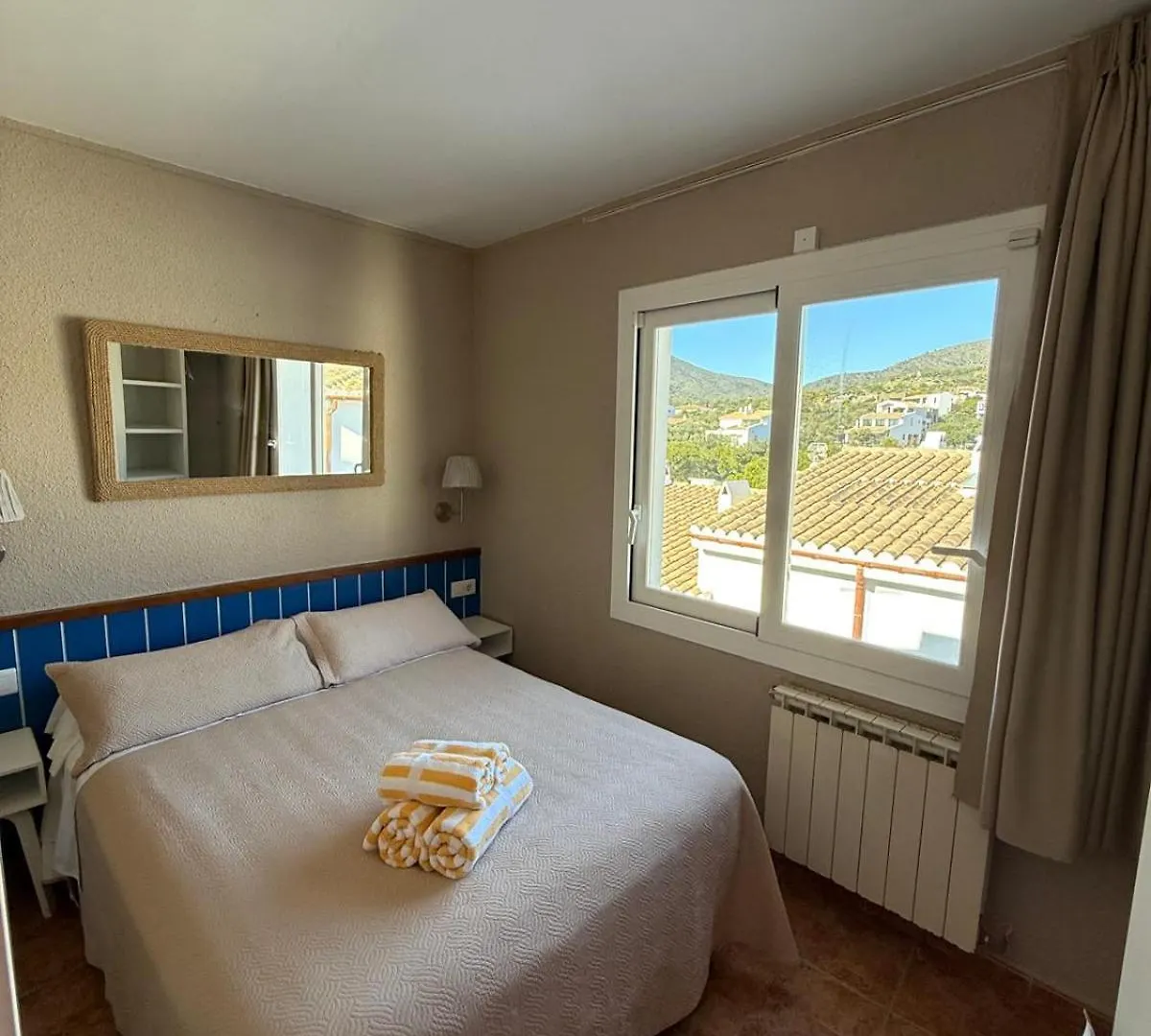 La Fonda Guest House Cadaques Bed & Breakfast