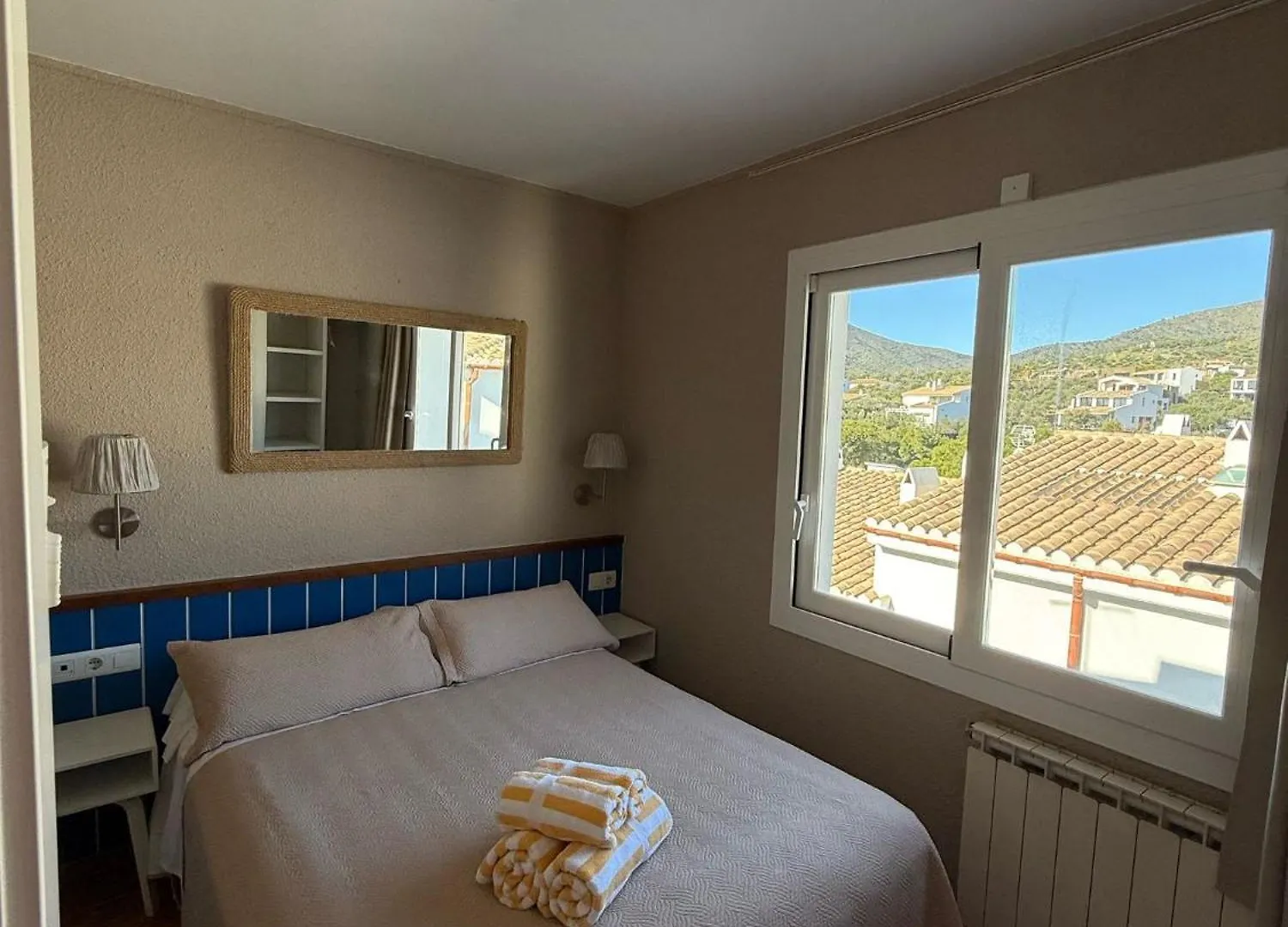 Bed and Breakfast La Fonda Cadaqués 2*,